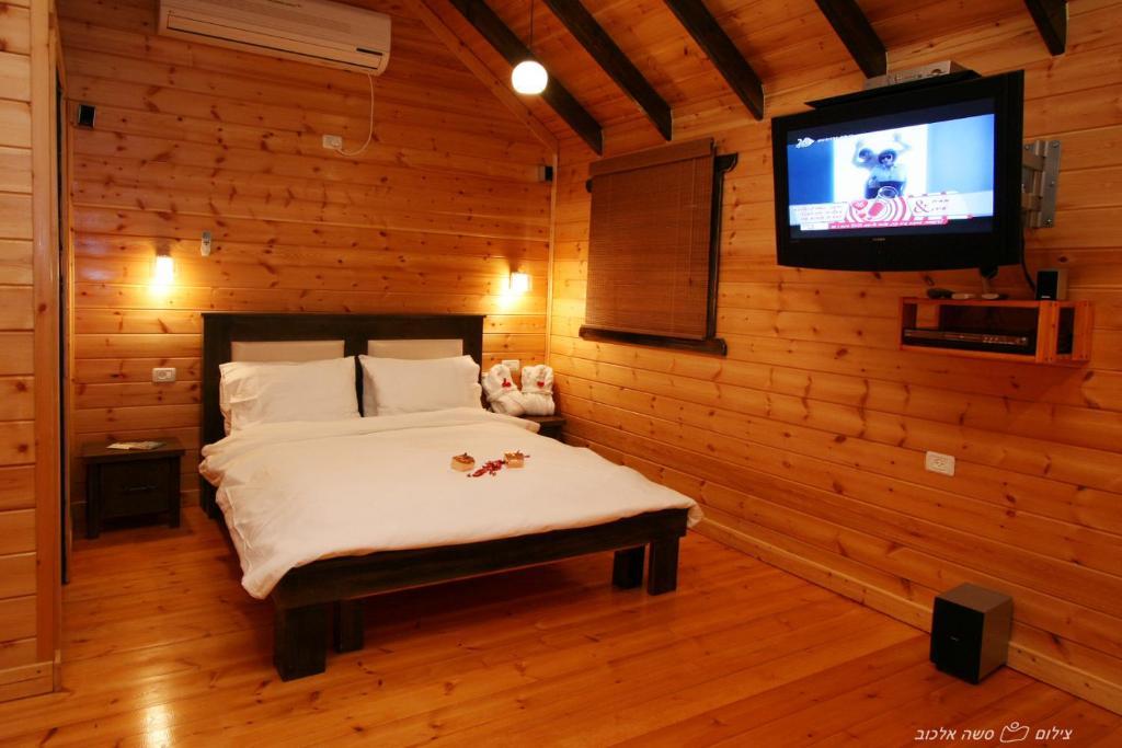 Noach Batavor Villa Kefar Kish Room photo