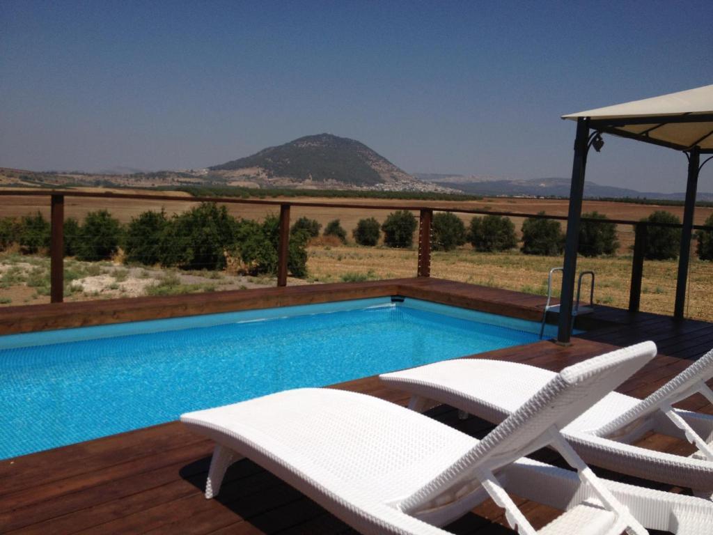 Noach Batavor Villa Kefar Kish Exterior photo