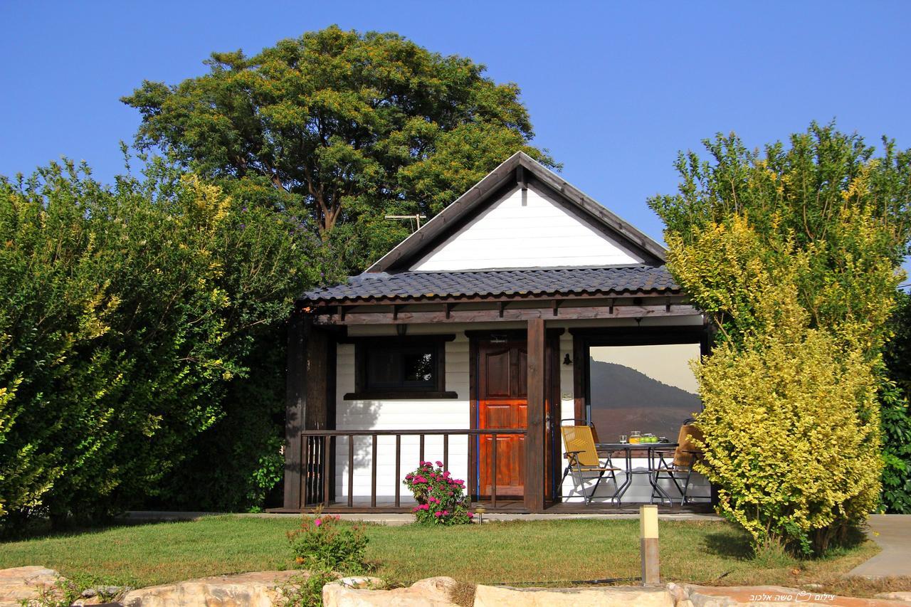 Noach Batavor Villa Kefar Kish Exterior photo